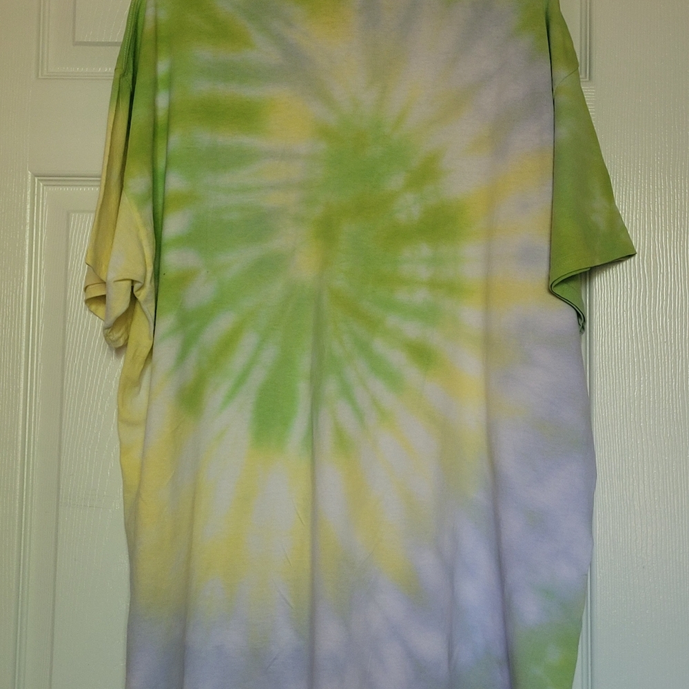 Tie dye shirt oversized